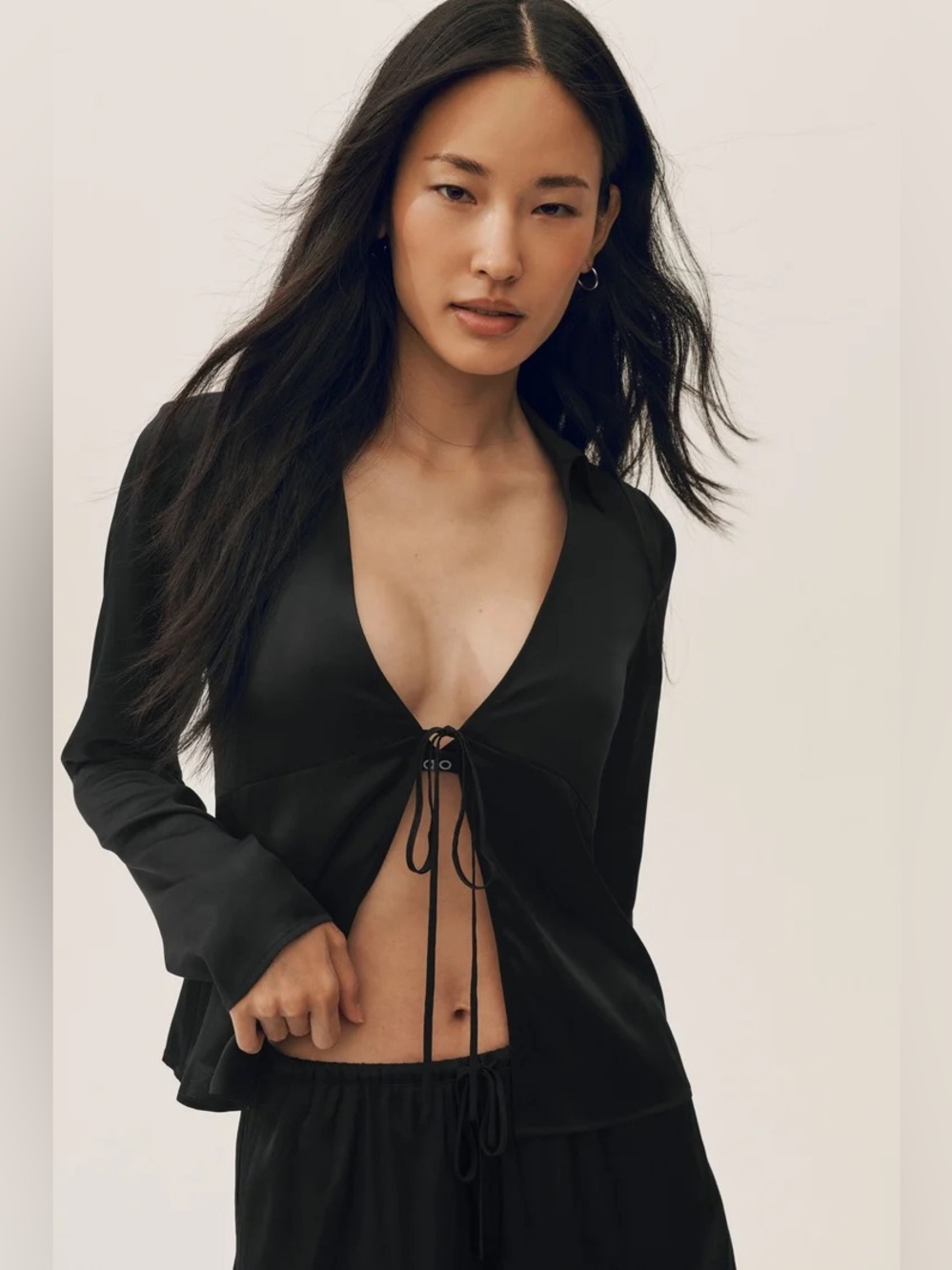 ALO *NWT* Silk Blend Radiance Long Sleeve Top - S